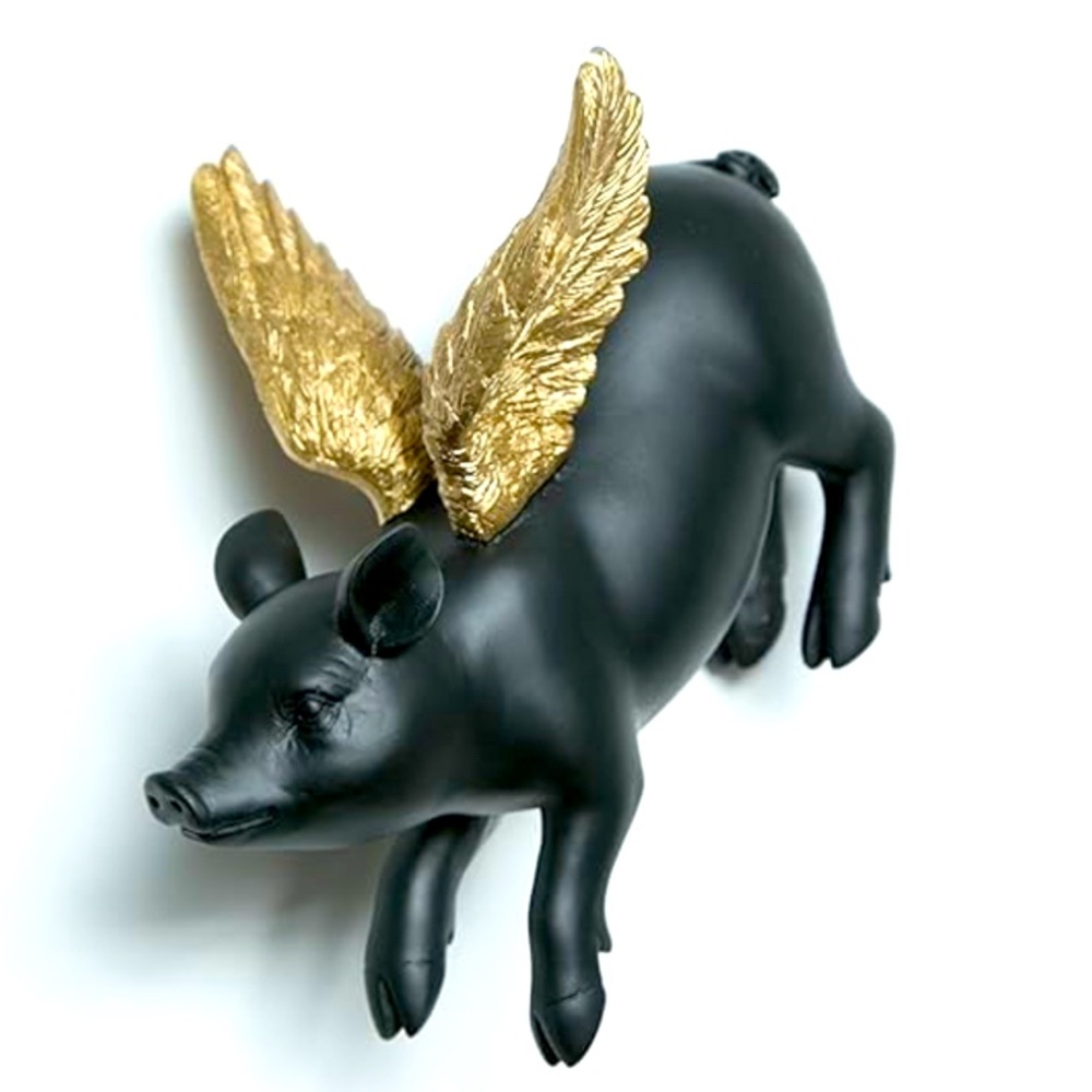 Interior Illusion Decorative Angle Wall Mounted Pig, Black/Gold
